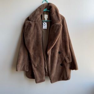 NWT SZ M H&M Faux Fur Jacket